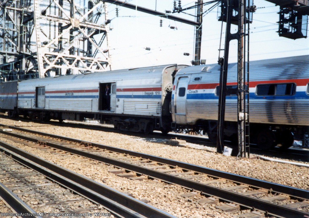 Amtrak Baggage 1213